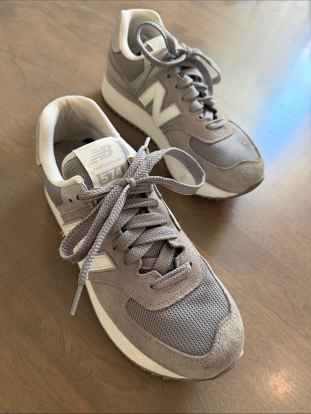New Balance 574 platform sneakers size 8.5 women’s